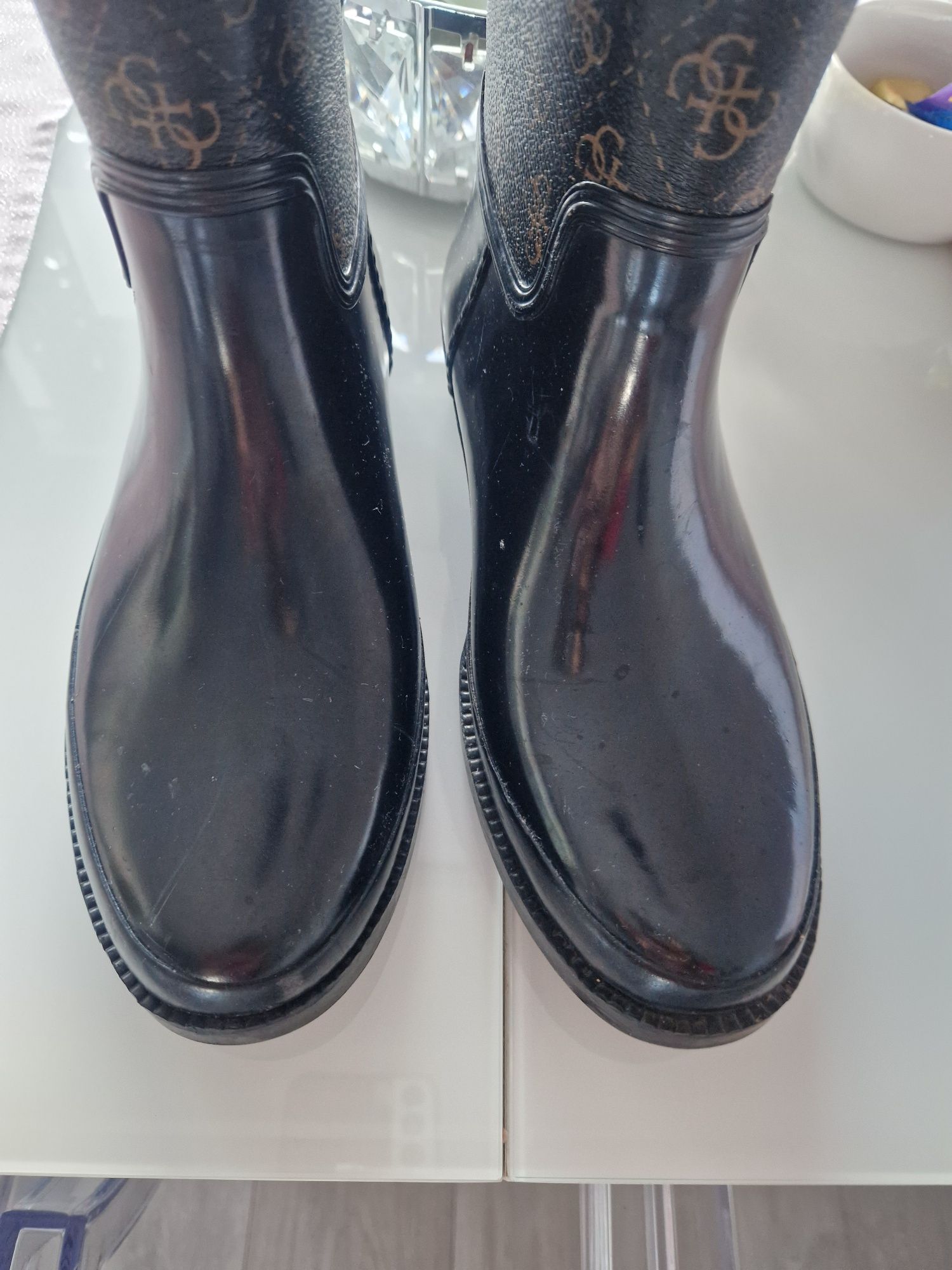 Kalosze guess Eberto monogram r. 38