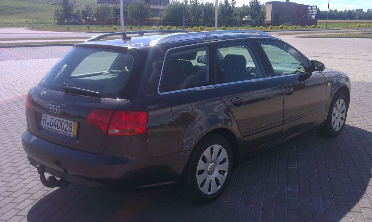 Audi A4 2,0 rok 2007