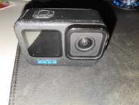 GoPro 12 Hero Black + Caixa acessorios + Baterias extras + Media Mod