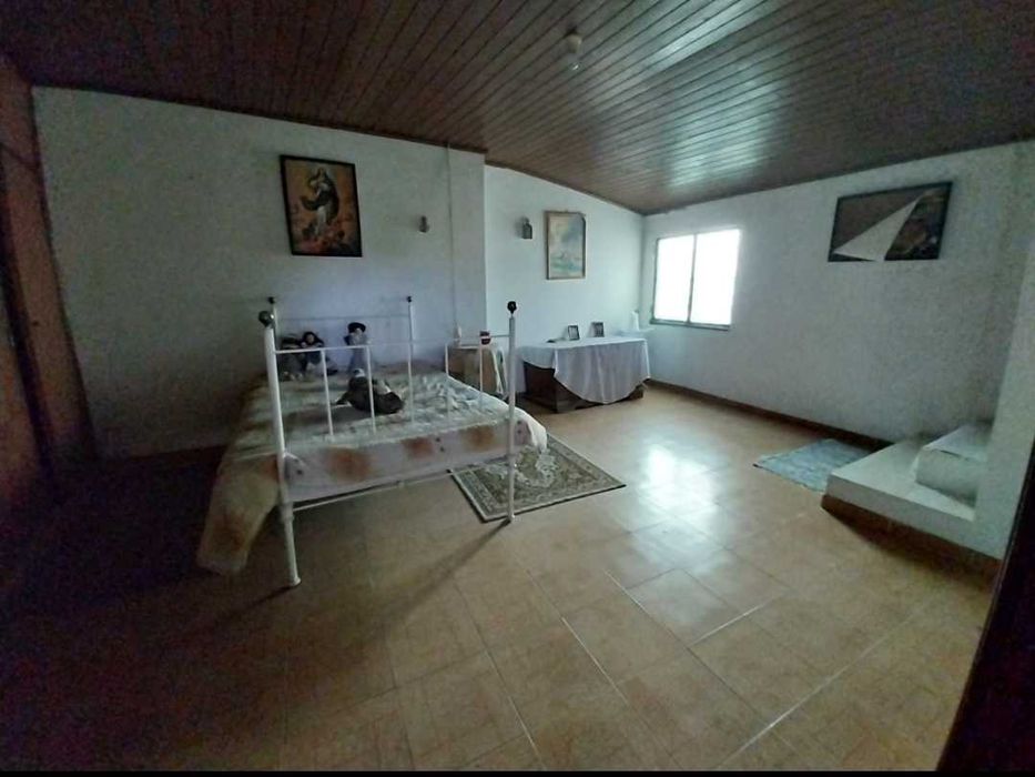 Moradia geminada em Valpaços