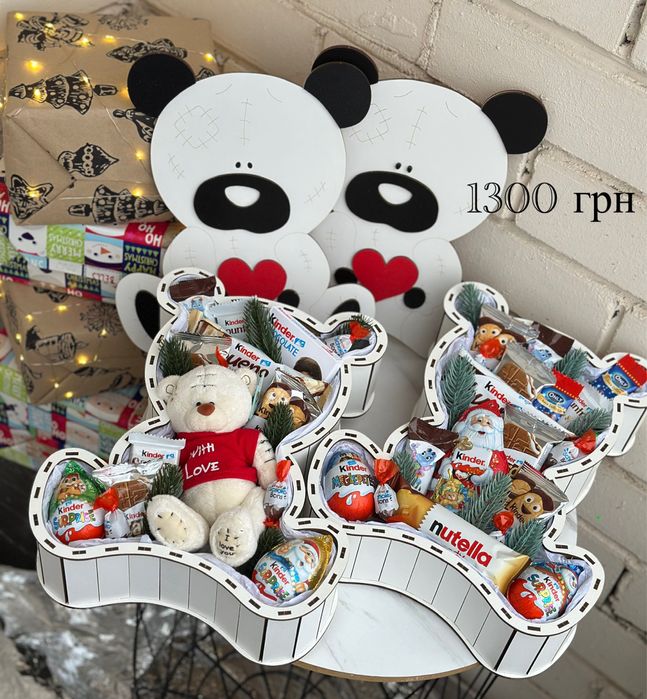 Подарунковий новорічний набір Кіндер бокс від Миколая