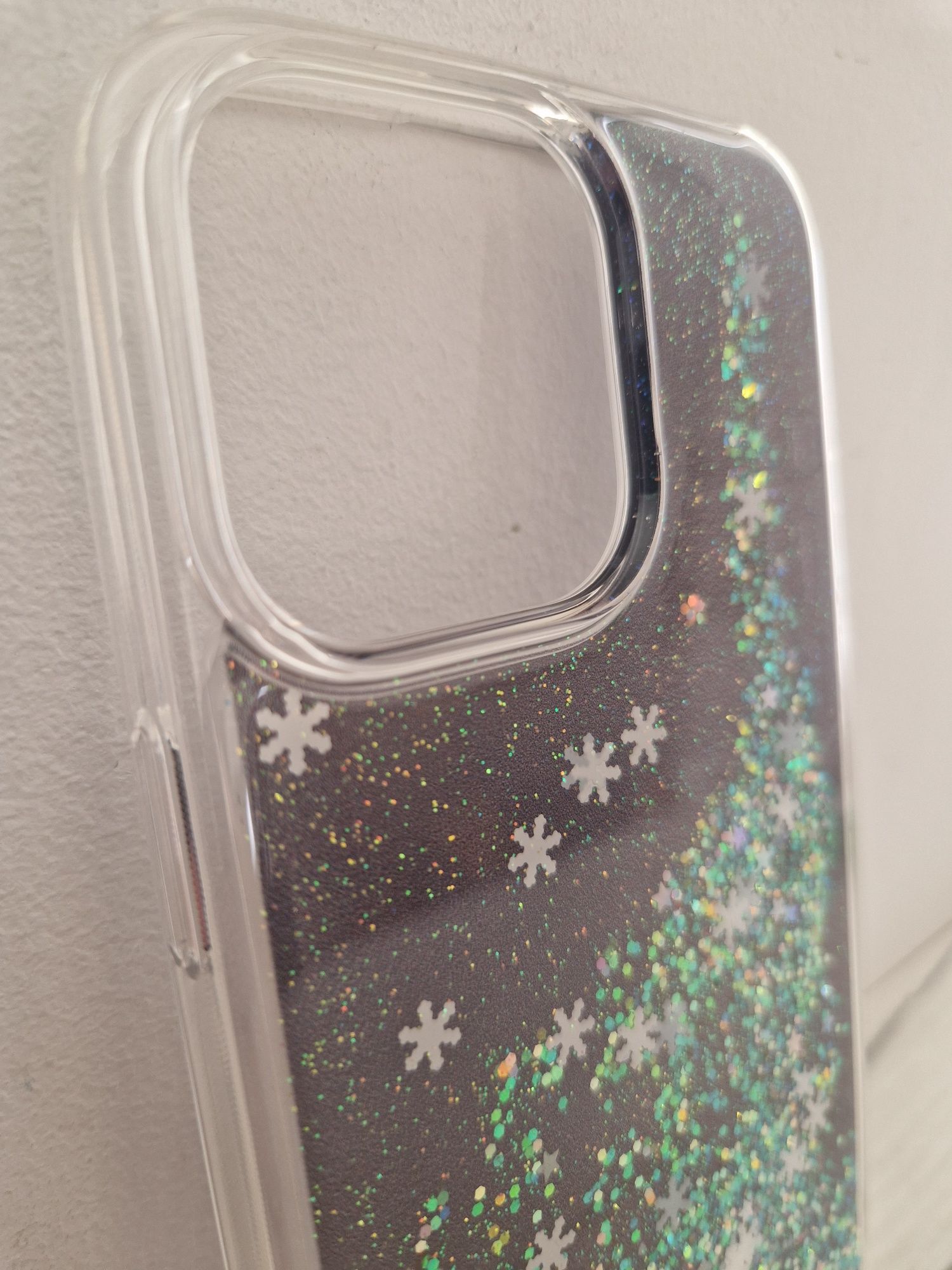 Liavec Snowflake Series Case do Iphone 15 Pro Max czarny