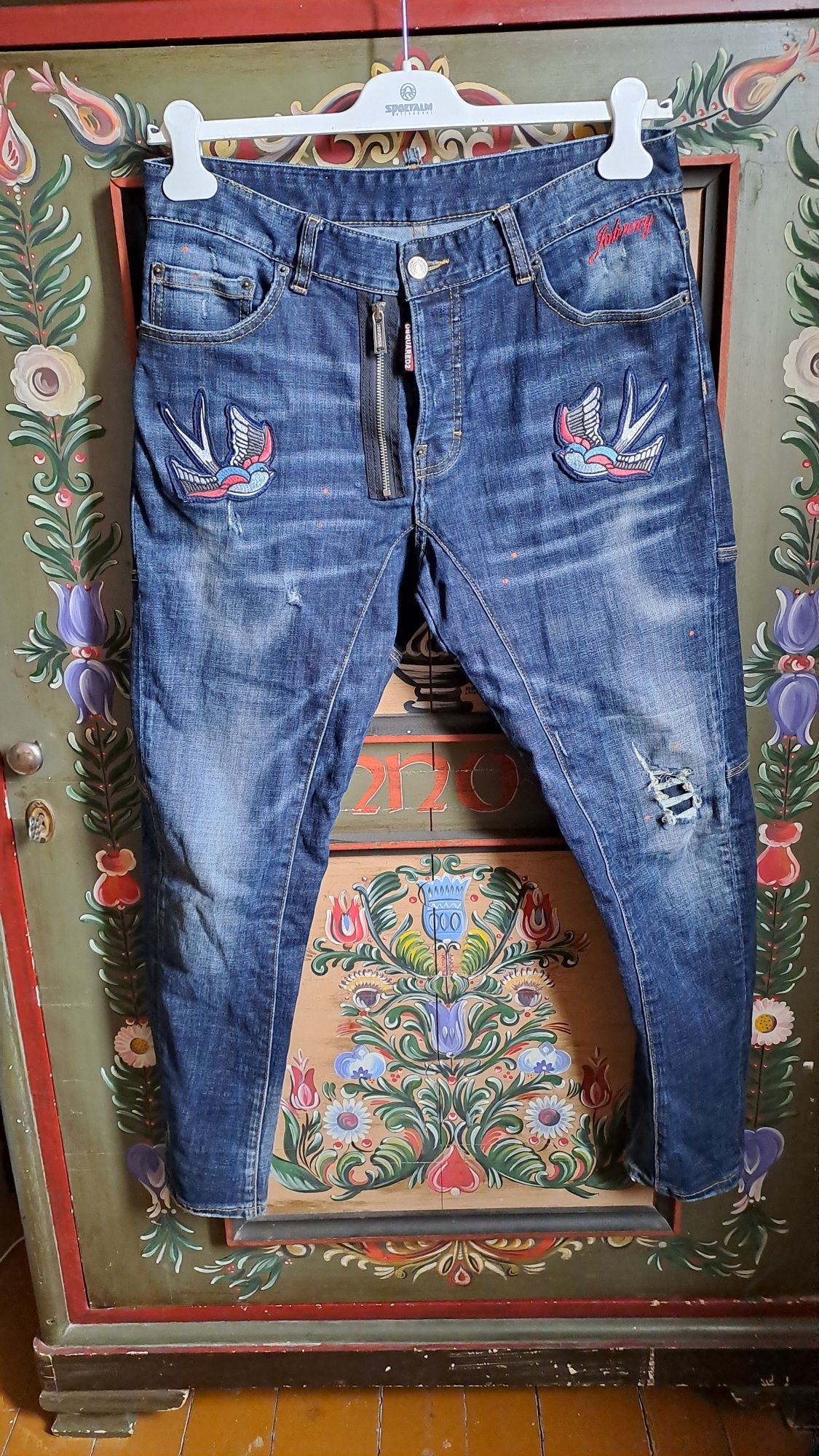 Dsquared2 spodnie roz 34 M