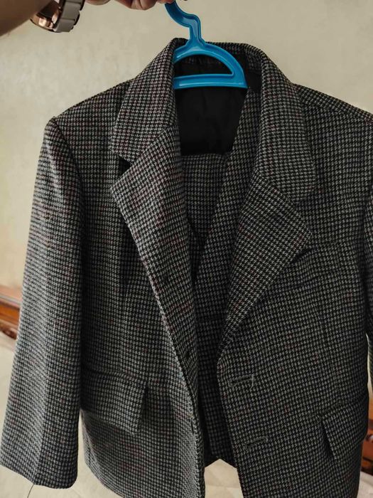 костюм трійка класичний