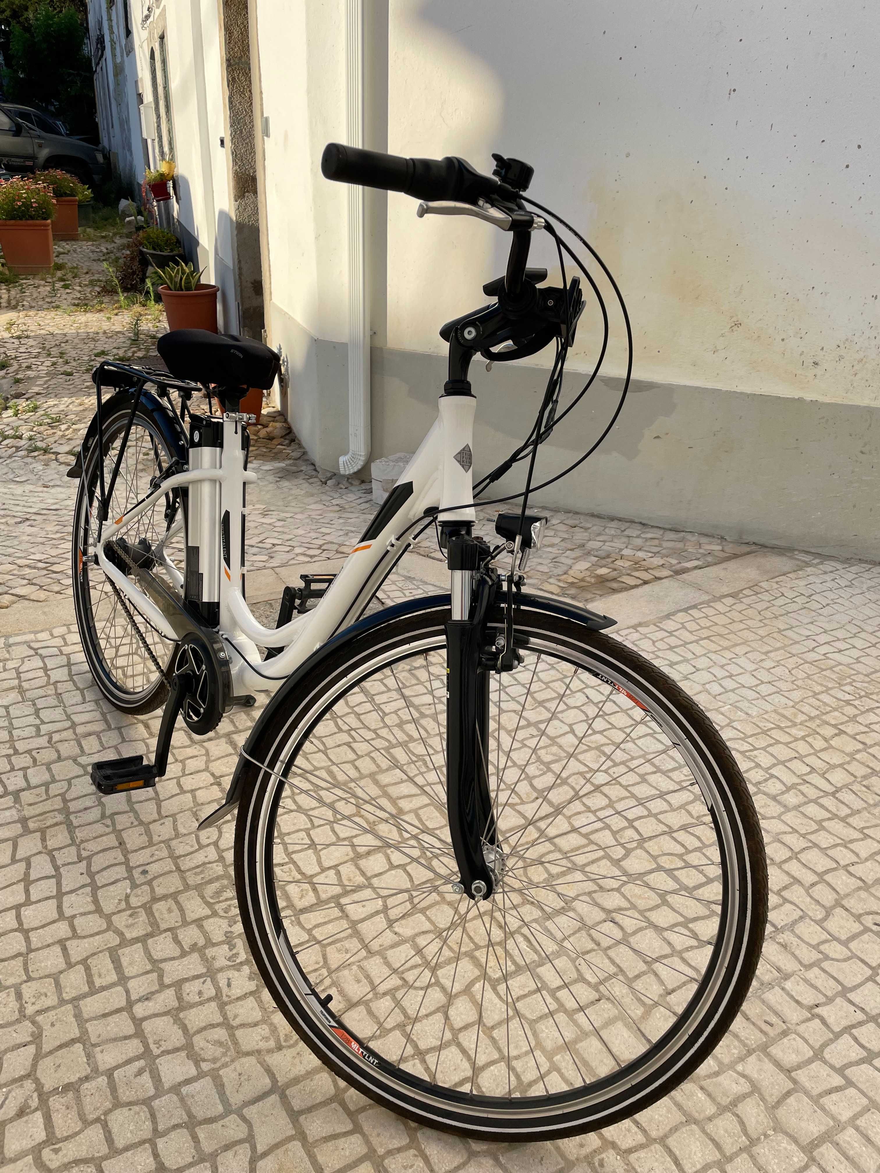 bicicleta eléctrica - mulher 7 velocidades