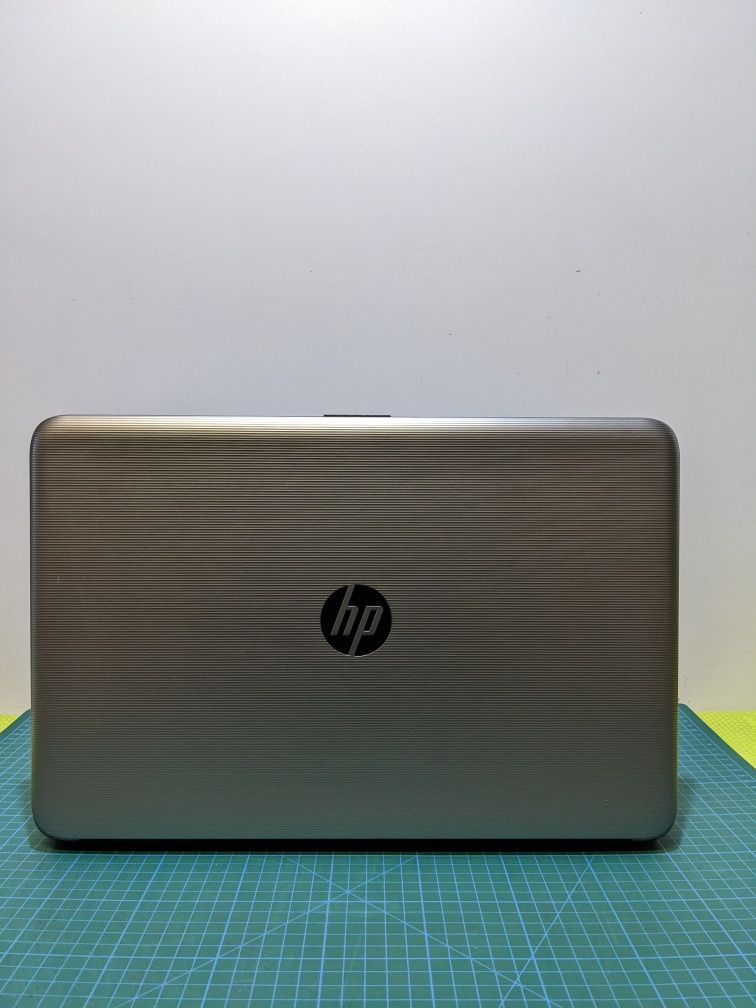 Ноутбук HP 15-ayr087ur 15.6" (Intel N3710/8/240) Новая Батарея! (4)