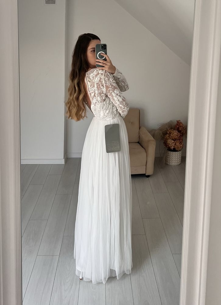 Suknia slubna bogato zdobiona tiul asos xs