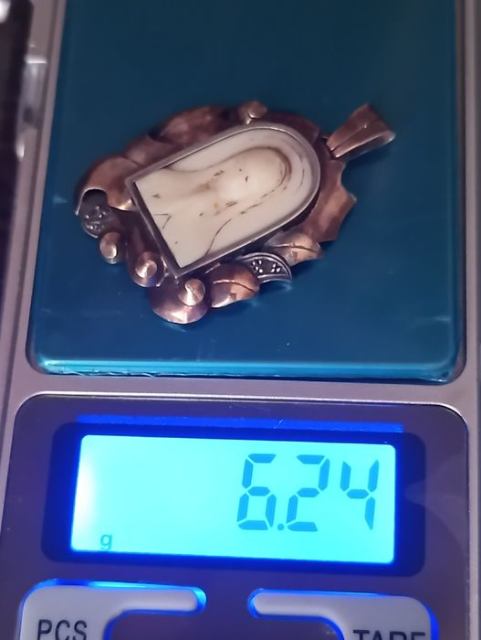 Старовинний срібний кулон "Богоматір"