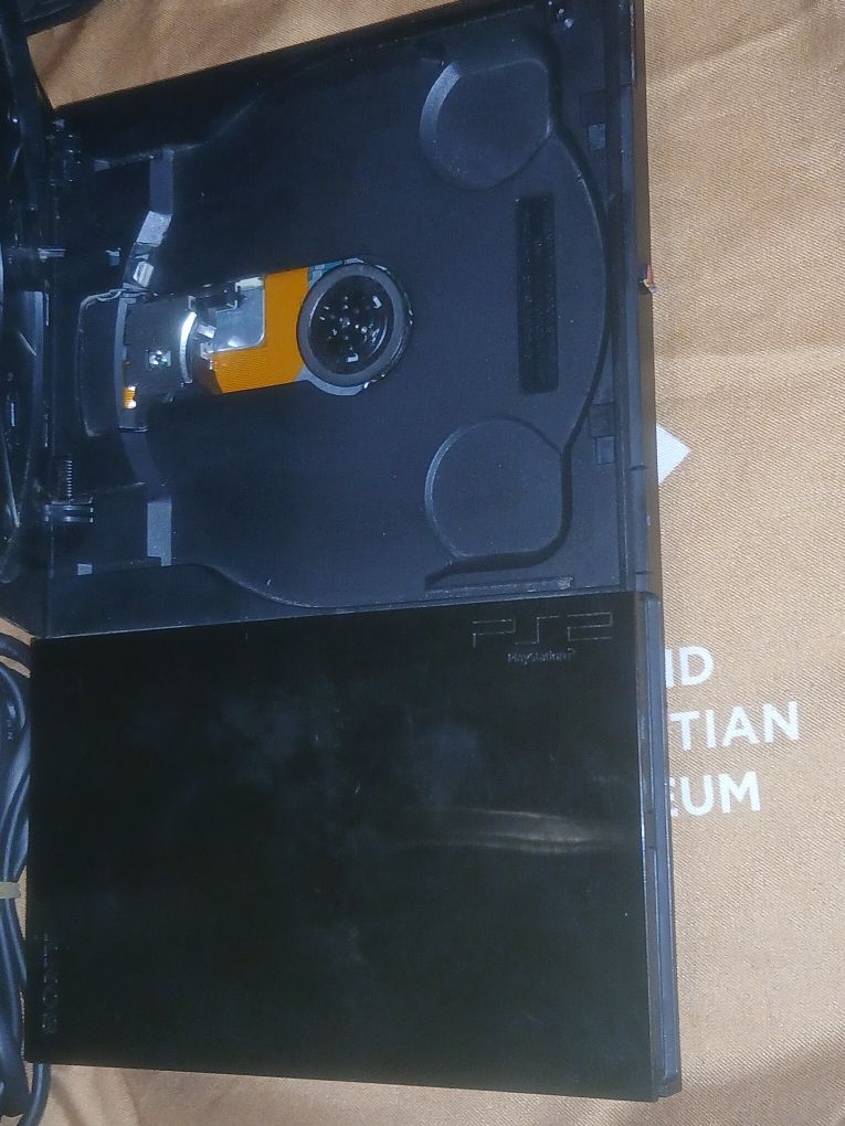 Vendo pe2 usada mas a funcionar
