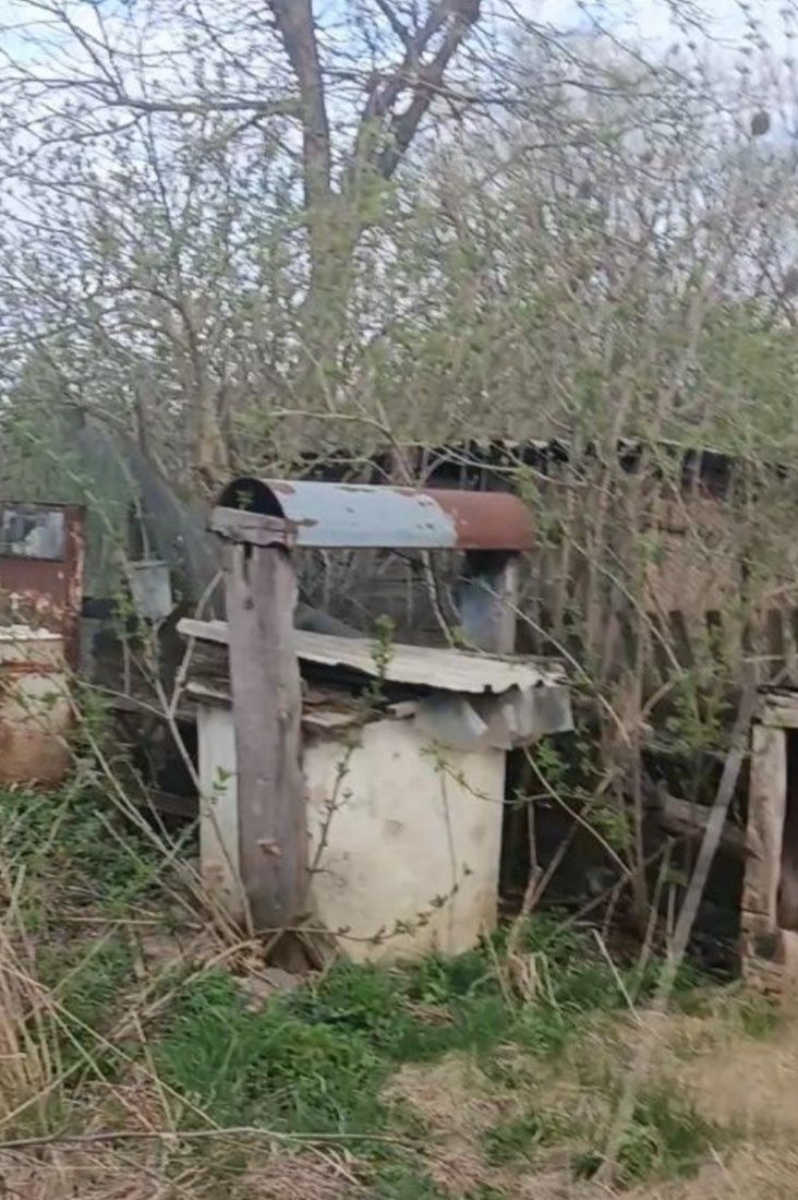 Ціна знижена.Окремий  будинок з великою земел. ділянкою пл. 40 сот .