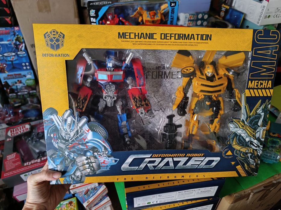 Трансформер Бамблбі Бамблби Оптимус Прайм робот машина машинка