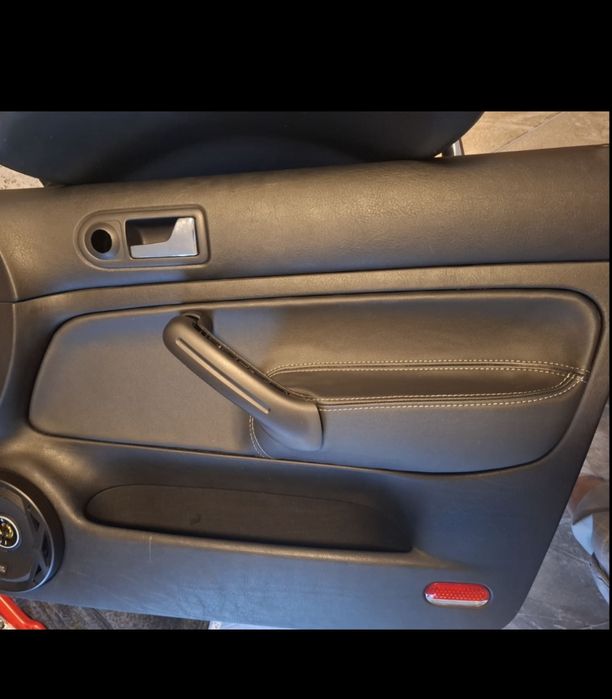 Комплект для перетяжки дверних карт на VOLKSWAGEN GOLF 4, BORA