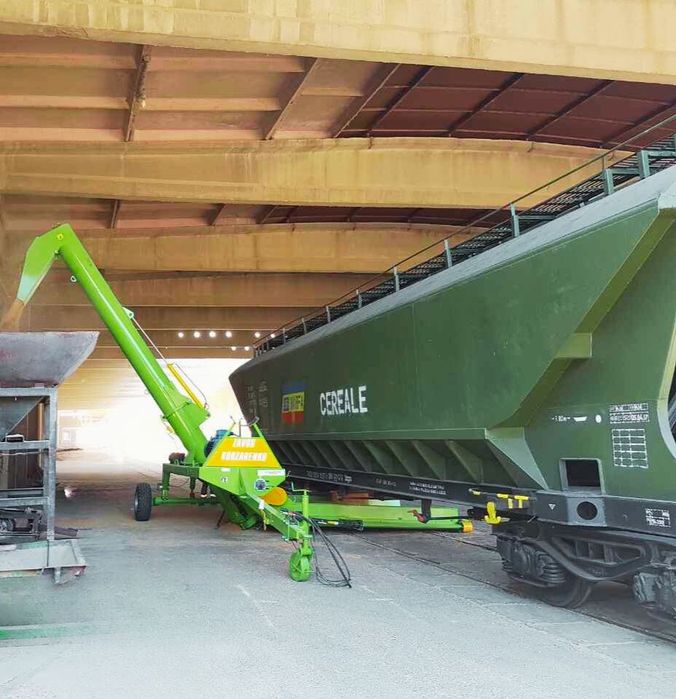 Maszyna do rozładunku i załadunku wagonów KOBZARENKO MRW-180