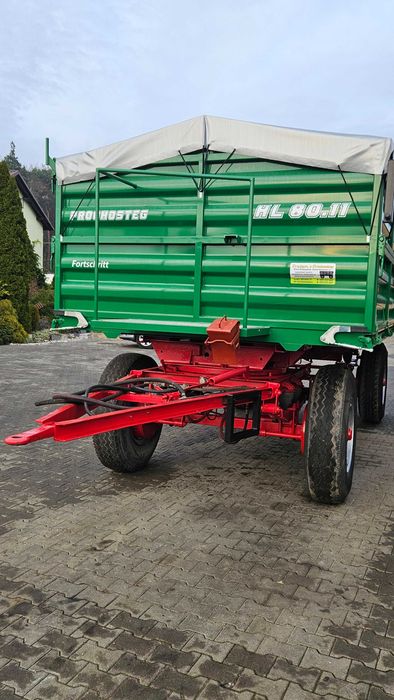 Przyczepa rolnicza wywrotka HW 8011