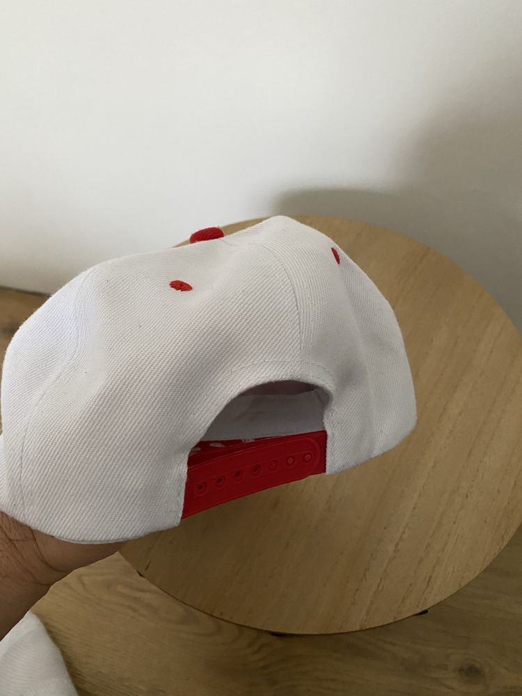 Czapka z daszkiem 57cm