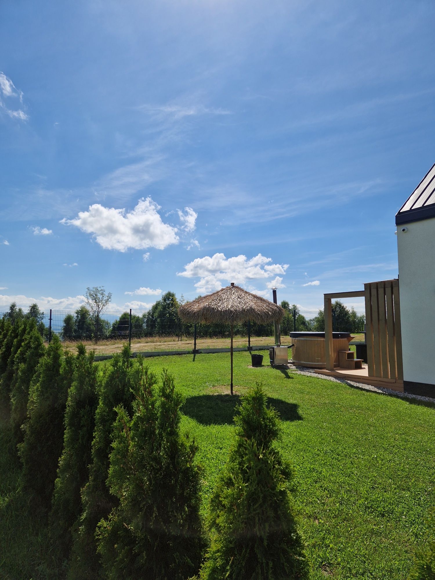 Domki z Widokiem (jacuzzi, taras) KLIKUSZOWA
