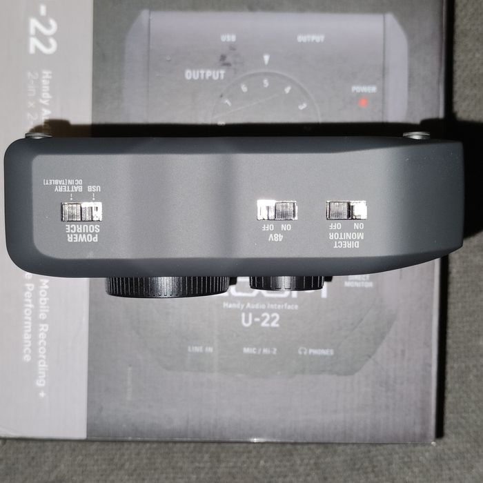 USB звуковая карта аудіоінтрфейс Zoom U-22