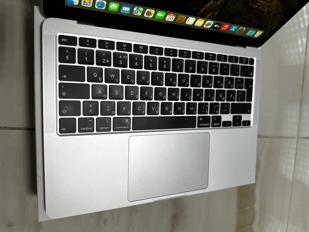 Ідеал! MacBook Air 13" 2020 i3/8/256gb