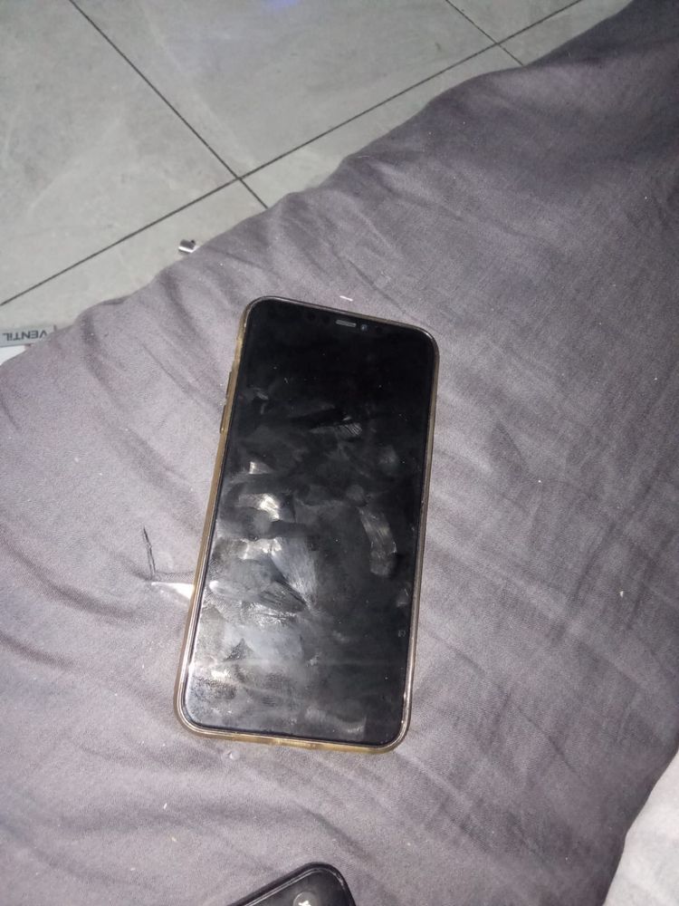 Troco iPhone 11 pro maix por Trotinette elétrica