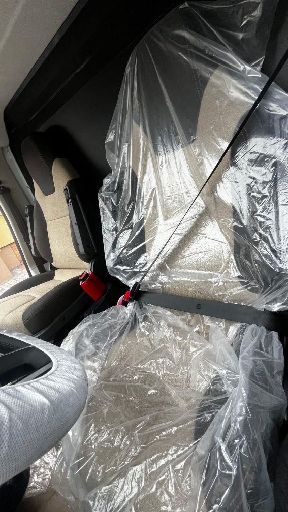 Fotele kamper Ducato obrotowe komplet nowe