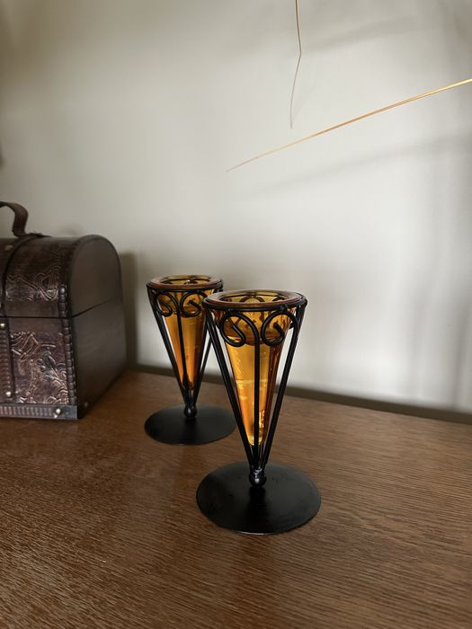 Para dekoracyjych świeczników