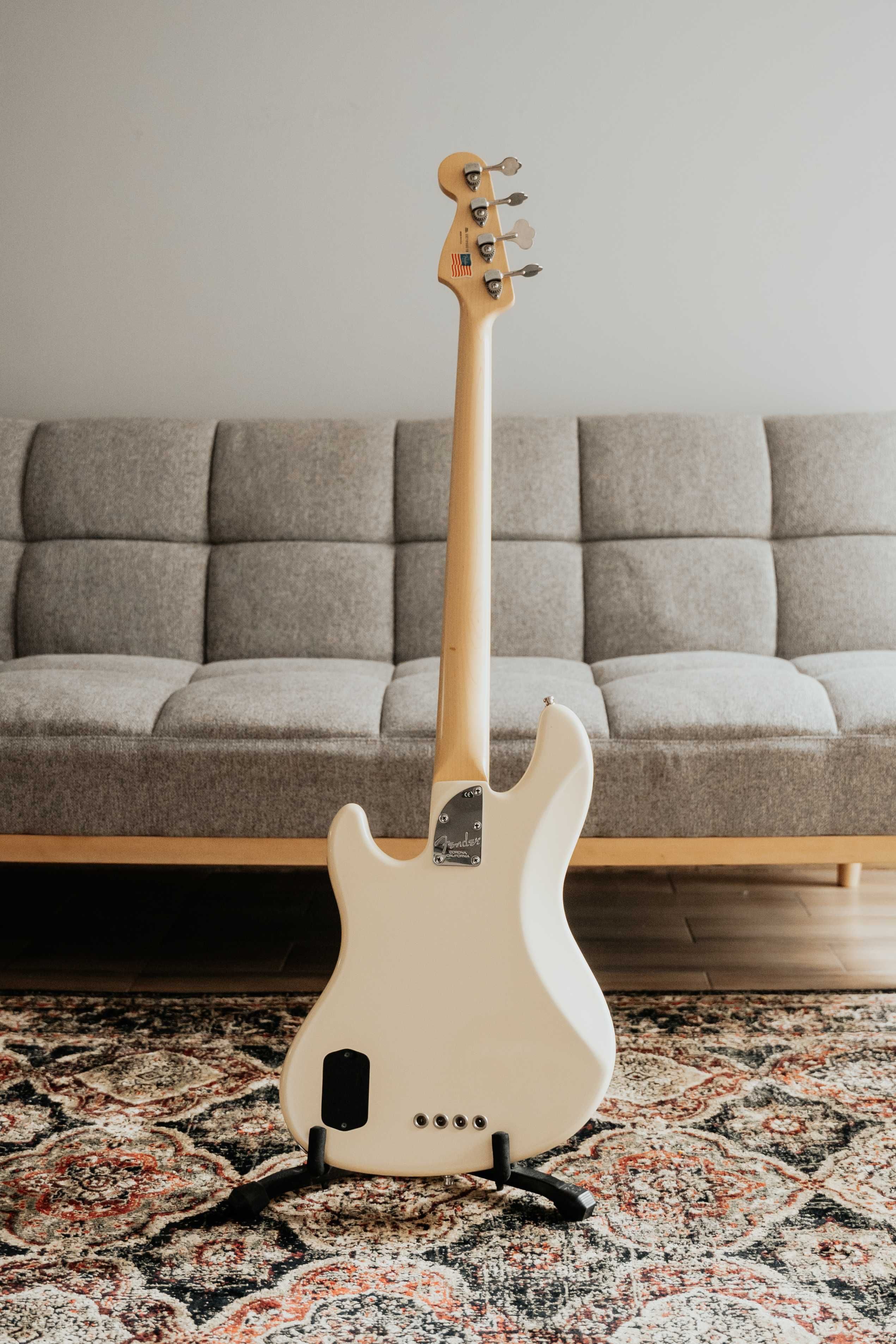 Fender Jazz Bass American Deluxe IV