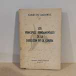 Livro "los principios fundamentales de la direccion de la guerra"