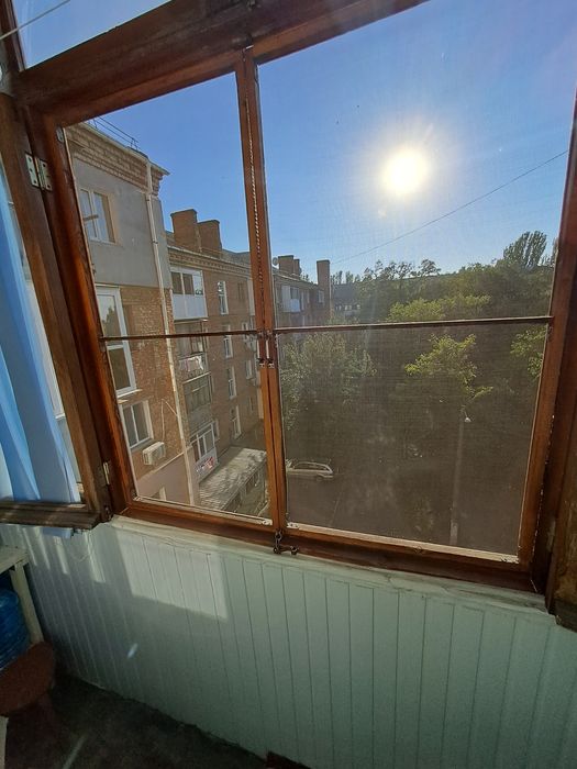 Сдаю 1ю квартиру Ютз-Молодогвардейская