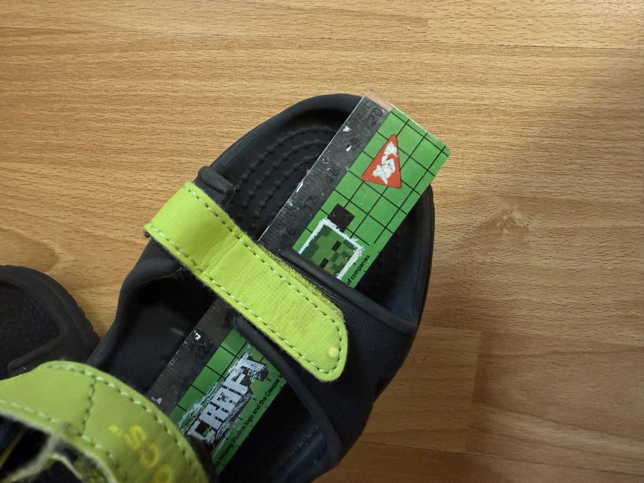 Сандалі босоніжки Crocs C13