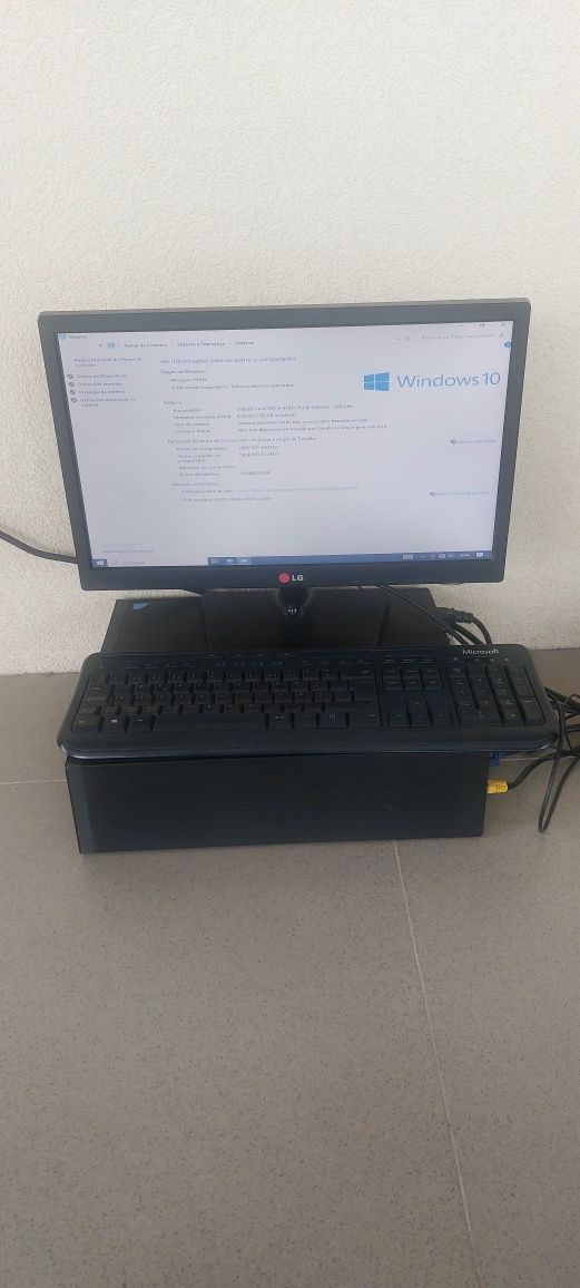 Computador - torre/ecrã/teclado e rato