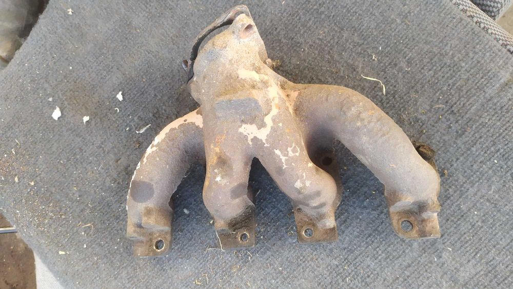 Випускний колектор Опель Кадет, Аскона, Вектра 1.6 Бензин