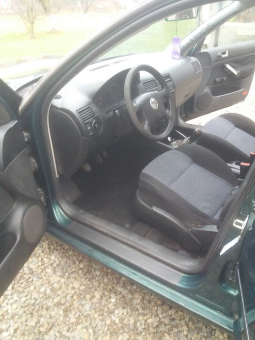 Volkswagen Bora 1.4 бензин