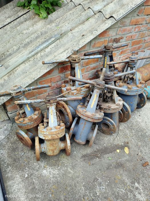 Продам засувки Д100, Д80, Д50