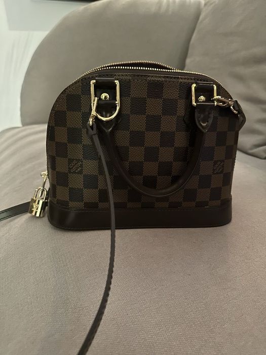 Mala Louis Vuitton Alma bb