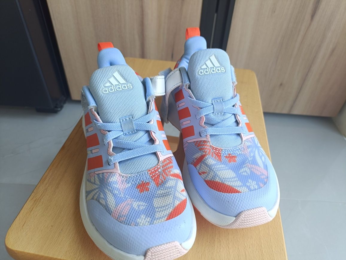 Buty Adidas 30,5