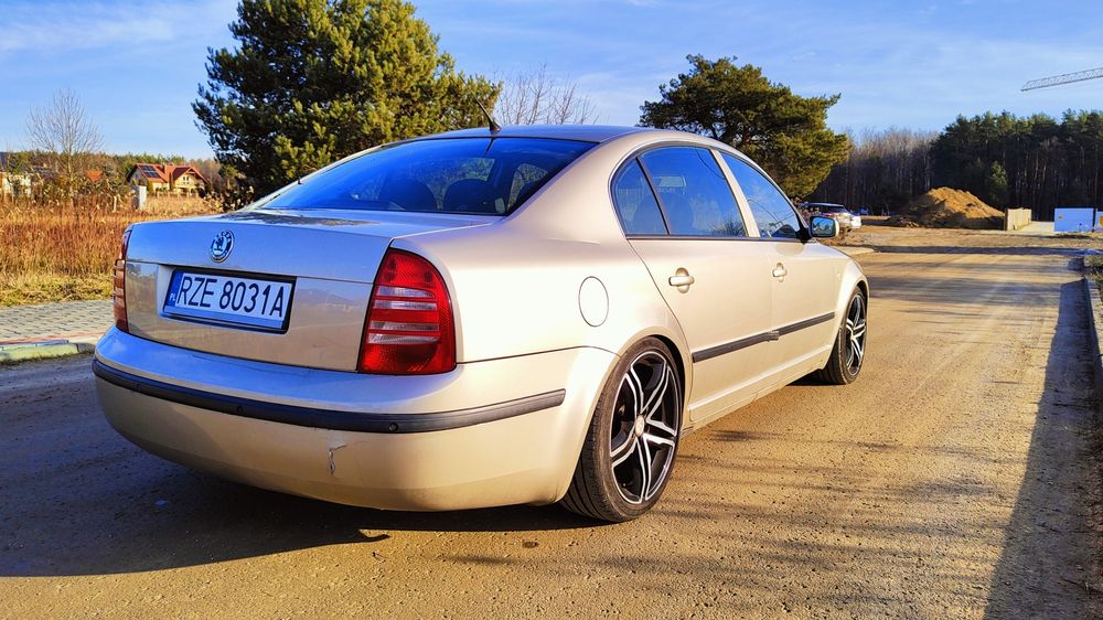 Skoda SuperB 1.8T +LPG 2005 r.