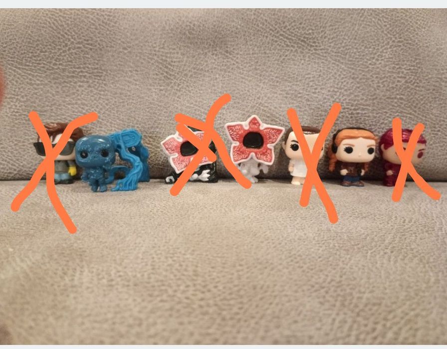 Figuras stranger things dos ovos kinder