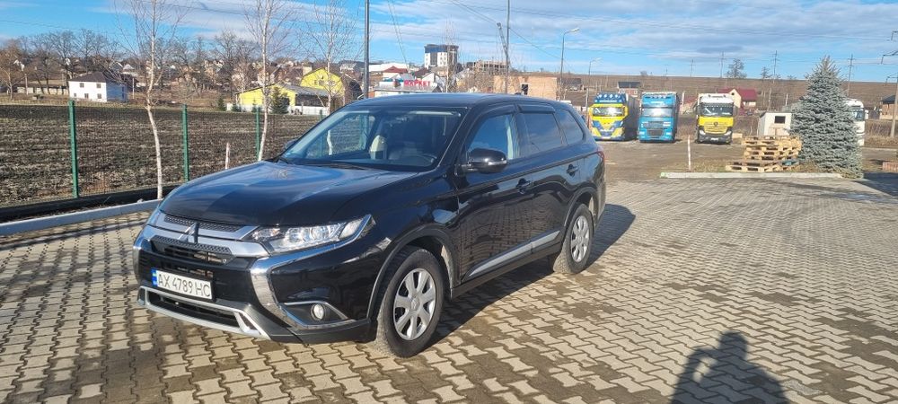 Mitsubishi Outlander 2018 2.0 CVT