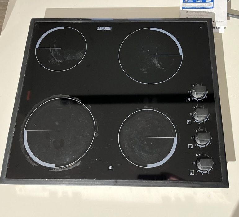 Варочная поверхность встраеваемая Zanussi