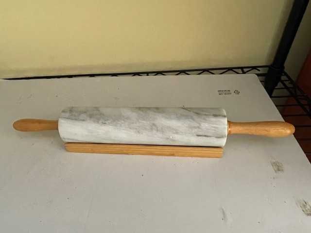 Rolo de cozinha em mármore