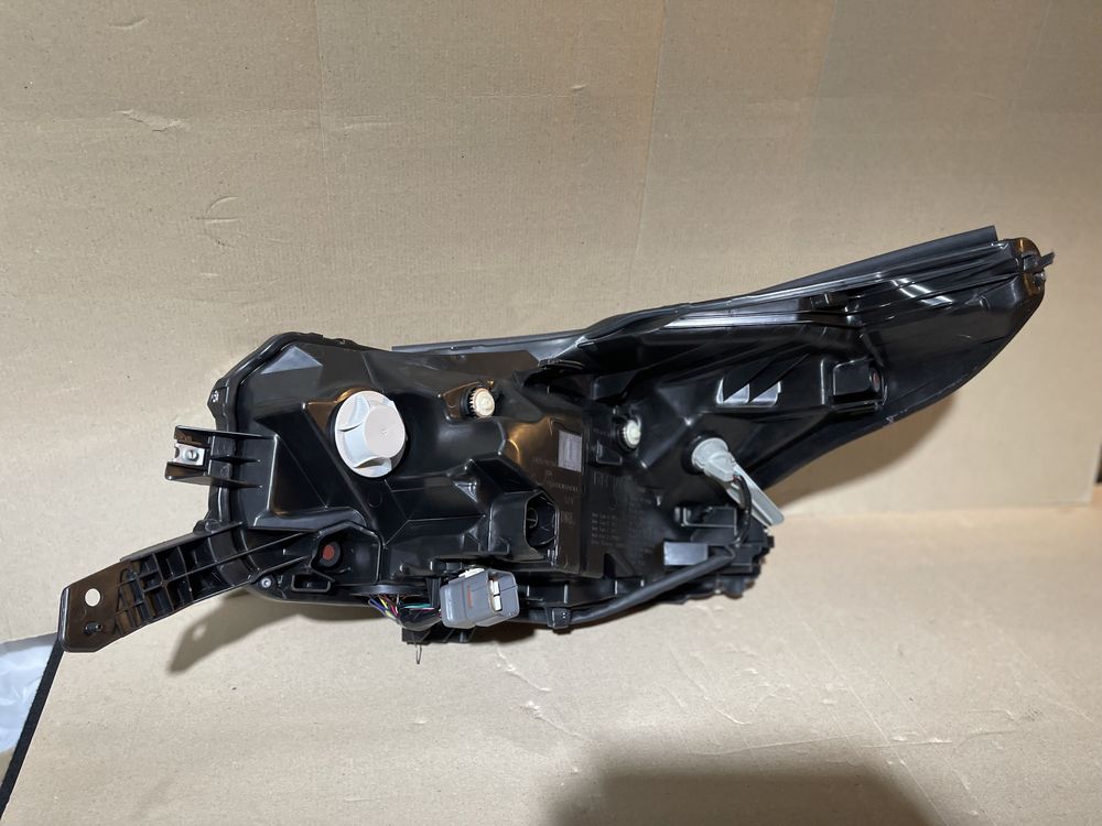 Фари Subaru Outback Legacy 2022 2023 2024 Led B16 рестайл
