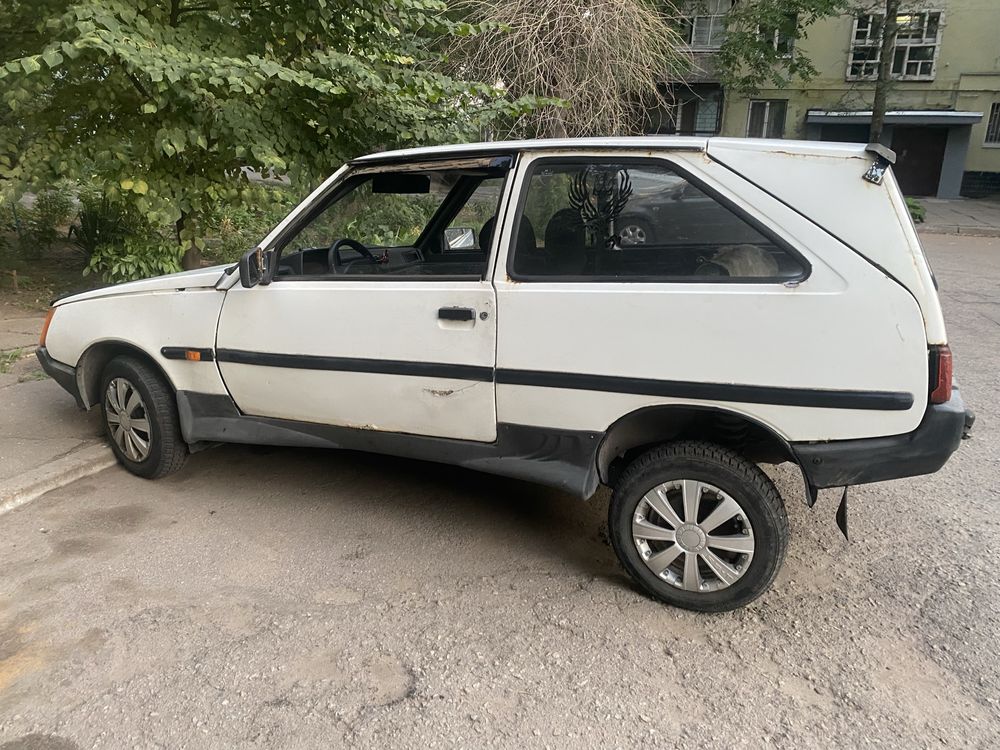Продам таврию
