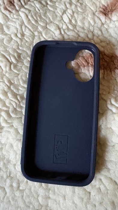 Capa iPhone 16 nova estilo sola Vans