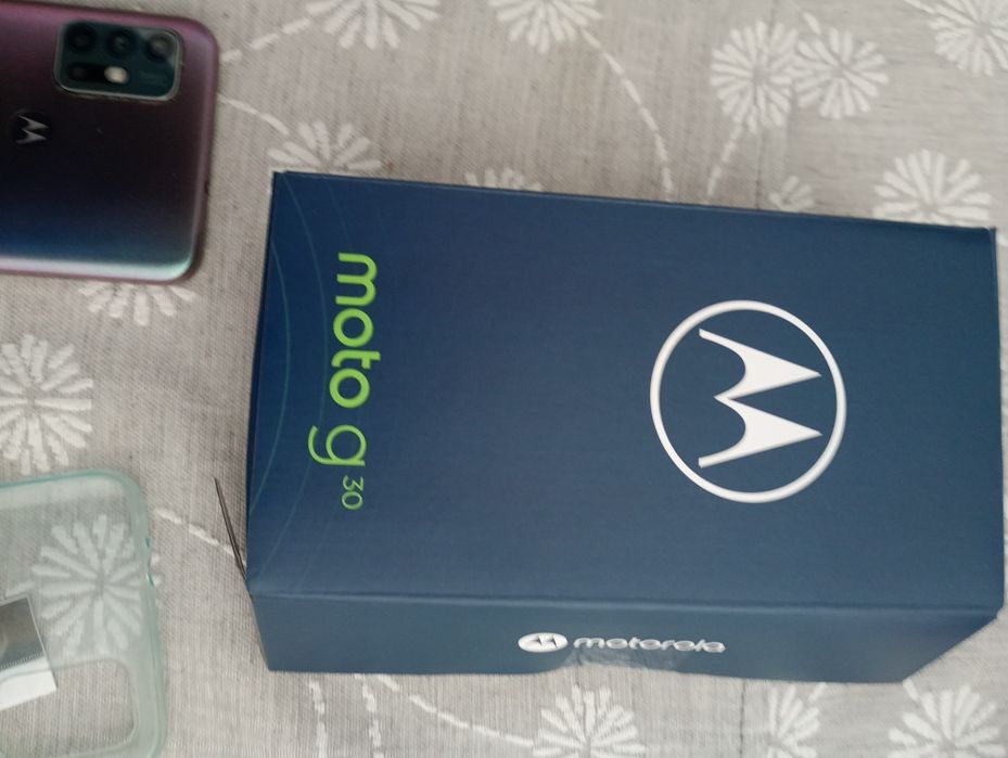 Motorola g30 stan idealny