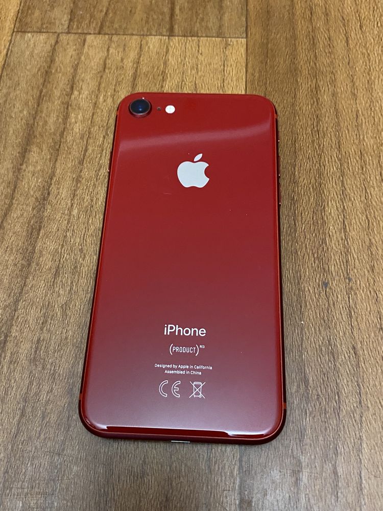 i Phone 8  64 gb  Red. Nevelock