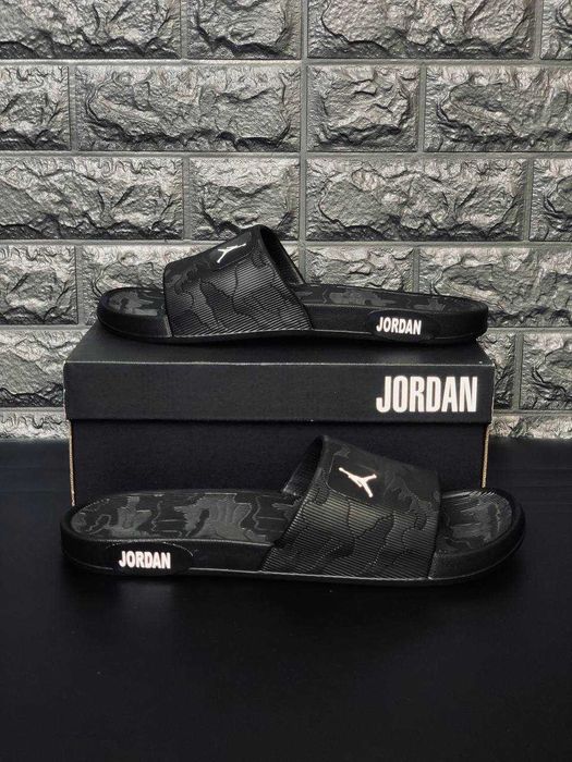 Шлепанцы Jordan мужские Камуфляж. Черные Джордан 39-46 пляжные Топ!