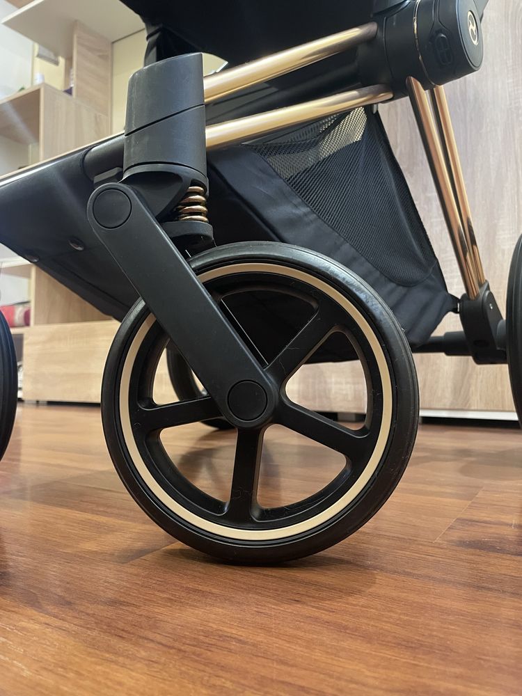 Коляска Cybex Priam 2024 4.0 platinum. ТОРГ
