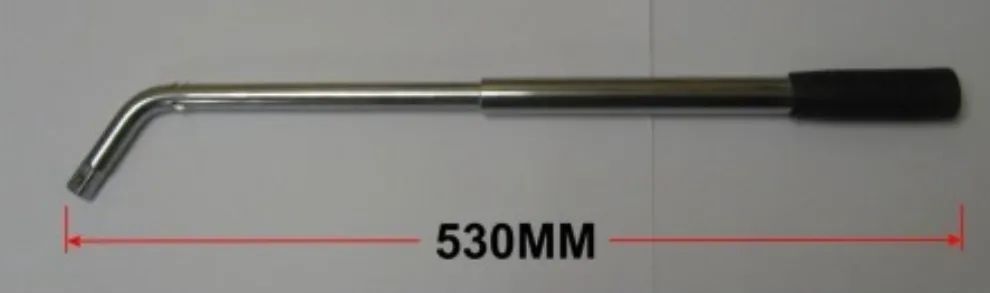 Conjunto Chave Pernos Rodas Universal Telescópica + 2 chaves