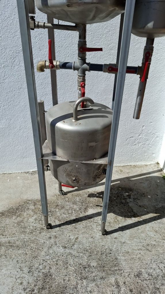 Sistema para converter óleo alimentar em bio diesel