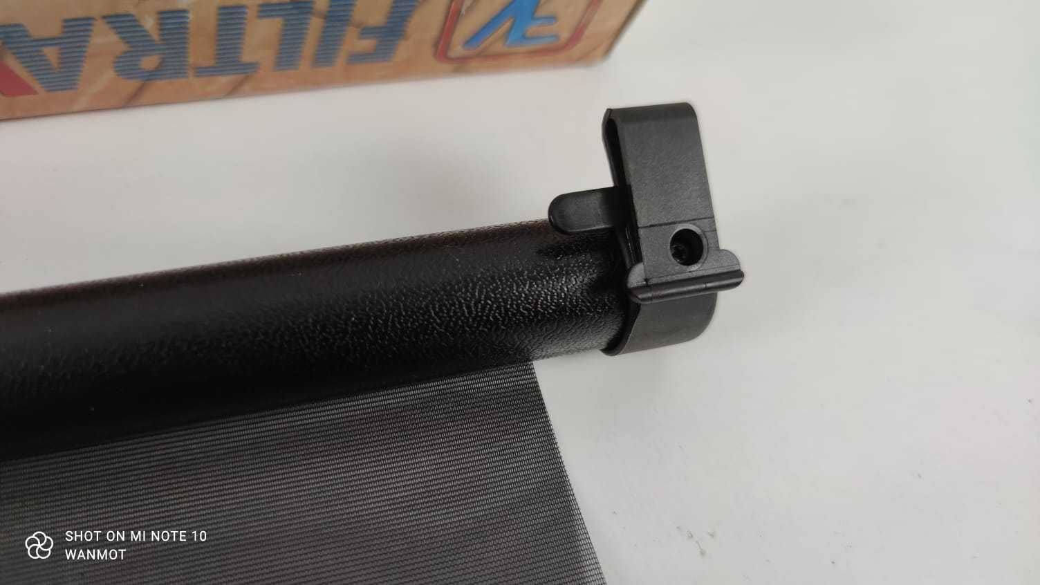 Roleta samochodowa przeciwsłoneczna 65cm
